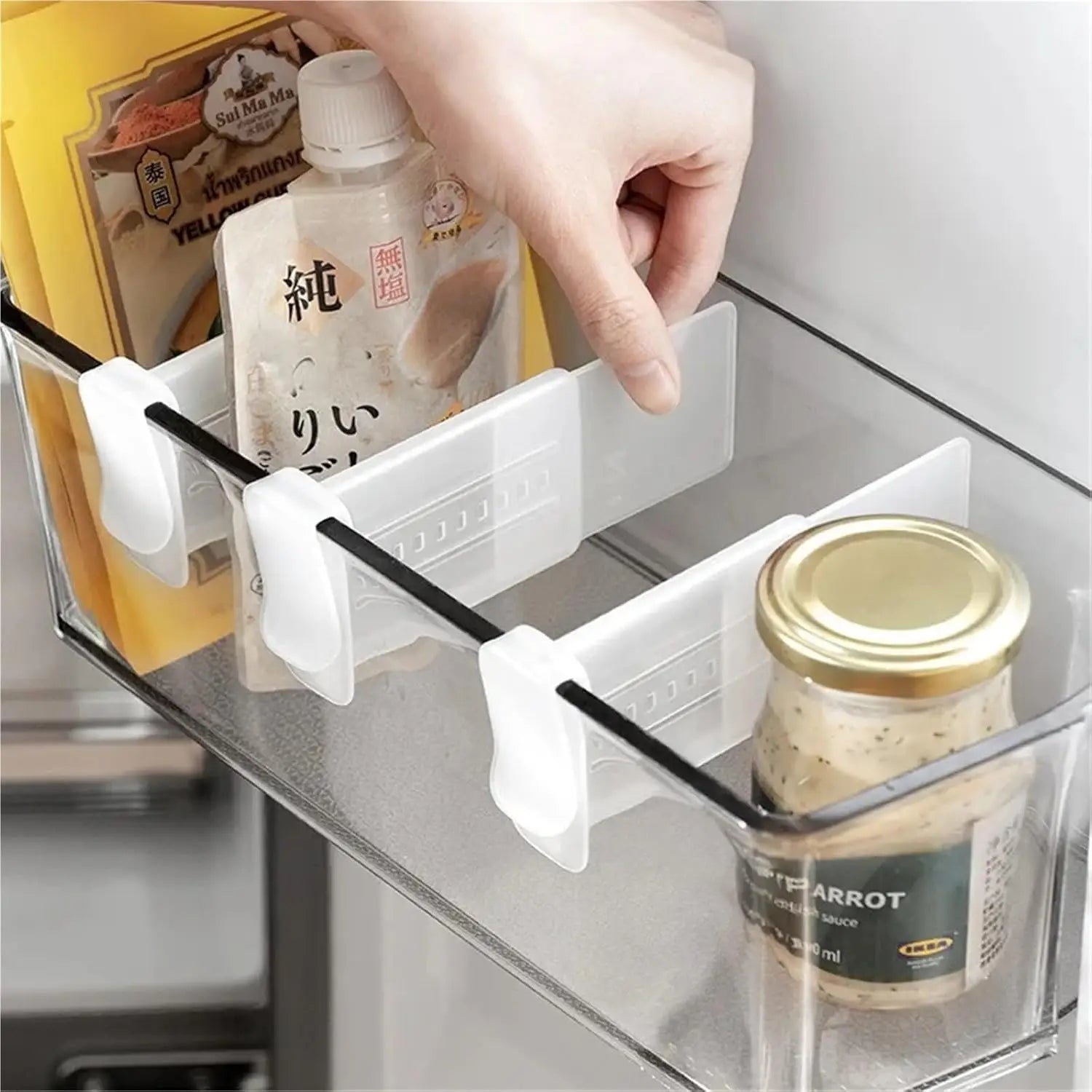 4/8pcs Refrigerator Storage Divider Clip,Fridge Door Storage Partition Expandable Baffle Dividers Kitchen Bottle Shelf Organizer