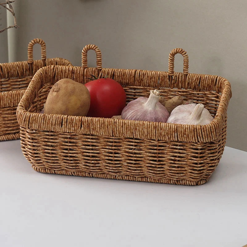 Hanging Fruit Basket Imitation Rattan Wall Mount Basket With Handle Handmade Rattan Woven Organizer Flower Pot Container Basket